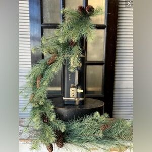 Beautiful 5 foot pine garland